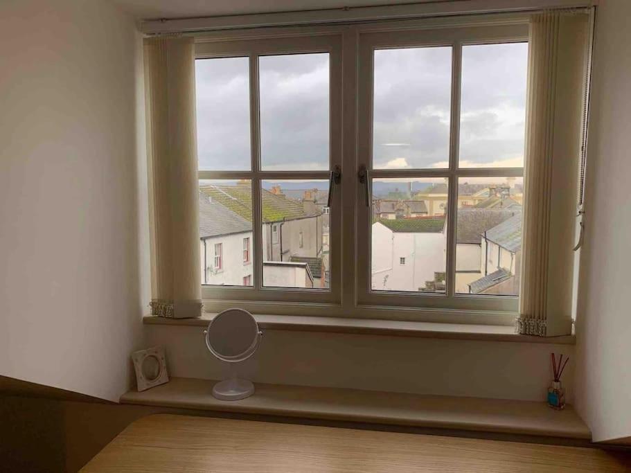 4 Bedroom House, Central Ulverston Eksteriør billede